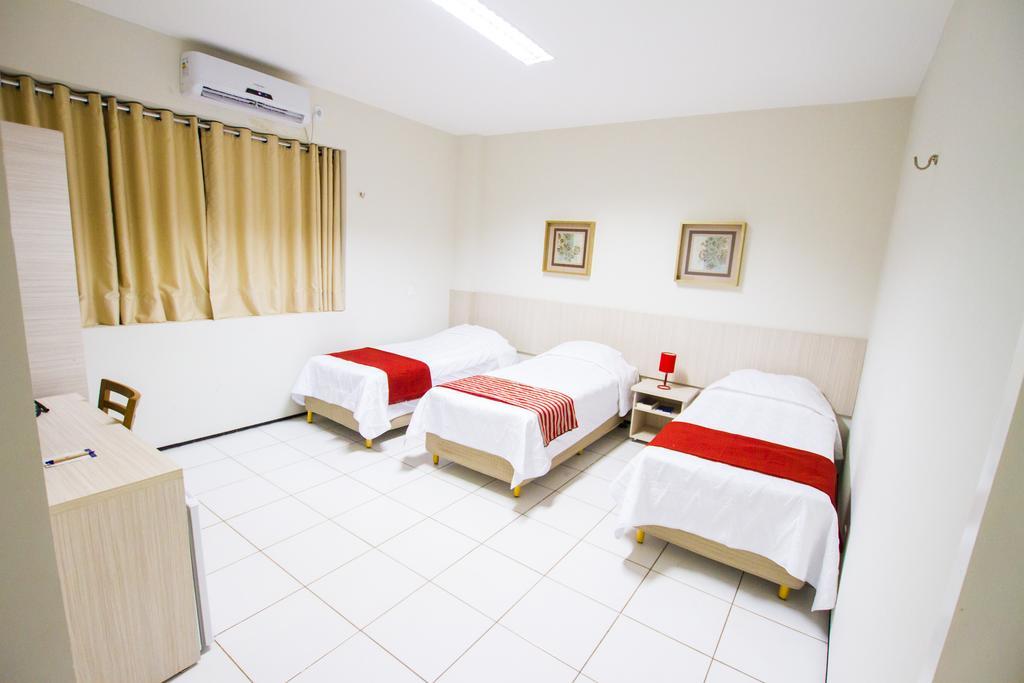Holiday Hotel Picos Room photo